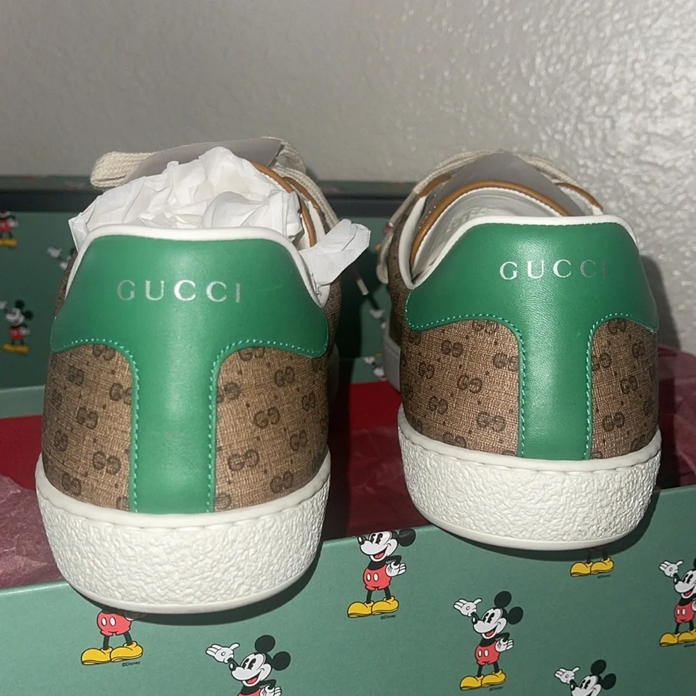 Authentic Gucci x Disney ace Mickey Mouse sneakers in a 10G supreme canvas GG - Picture 7 of 16
